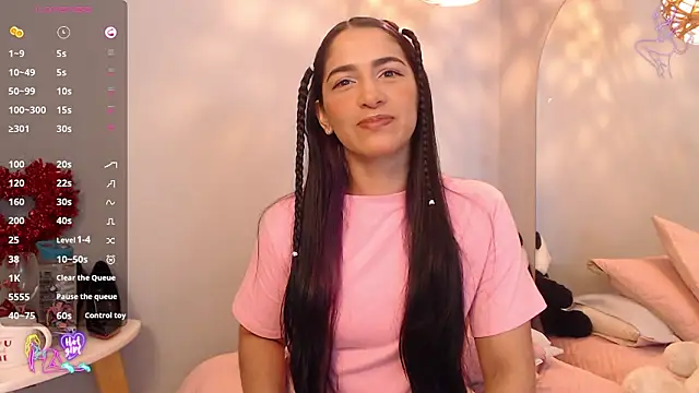 Thayssa ross online show from March 12, 2:43 pm