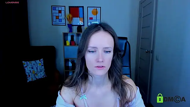 Snapshot of FrancescaCollins chatting on March 12, 11:10 am FrancescaCollins online show from March 12, 11:10 am
