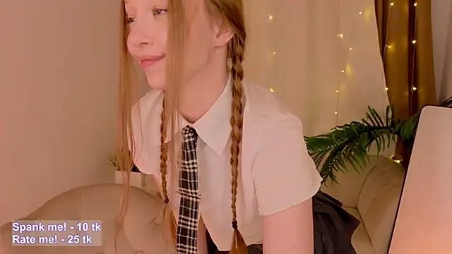 VioletMills online show from November 21, 9:14 pm