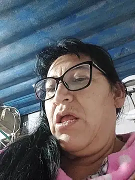 clarita 01 online show from June 16, 11:43 am