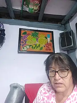 clarita 01 online show from December 4, 12:37 pm