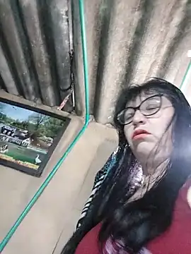 clarita 01 online show from October 20, 11:33 am