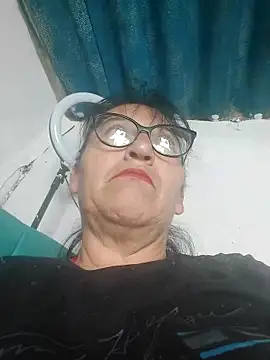 clarita 01 online show from December 19, 12:29 pm