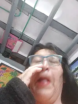 clarita 01 online show from February 5, 1:07 pm