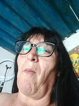 clarita 01 online show from June 1, 1:55 pm
