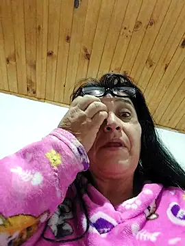 clarita 01 online show from May 16, 10:03 am