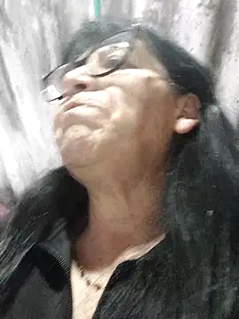 clarita 01 online show from October 24, 11:09 am