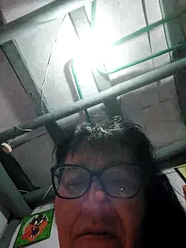clarita 01 online show from June 6, 9:58 am