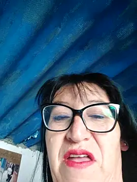 clarita 01 online show from April 11, 3:16 pm