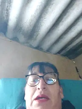 clarita 01 online show from November 1, 11:26 am