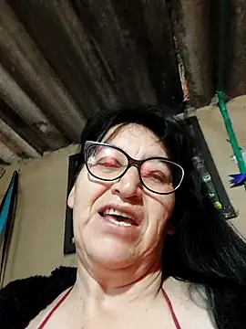 Snapshot of clarita_01 chatting on October 4, 11:45 am clarita 01 online show from October 4, 11:45 am