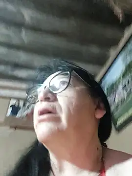 clarita 01 online show from November 15, 11:36 am