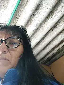 clarita 01 online show from October 27, 11:44 am