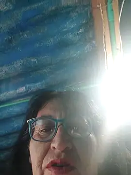 clarita 01 online show from February 13, 1:00 pm