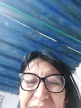 clarita 01 online show from July 9, 12:59 pm