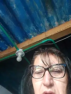 clarita 01 online show from March 20, 1:23 pm