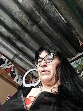 clarita 01 online show from November 10, 11:37 am