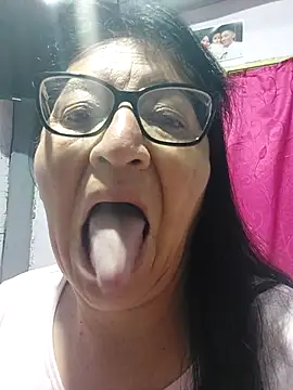 clarita 01 online show from July 17, 10:01 am