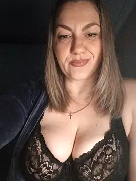 Snapshot of Ant0nina chatting on December 28, 10:44 pm Ant0nina online show from December 28, 10:44 pm