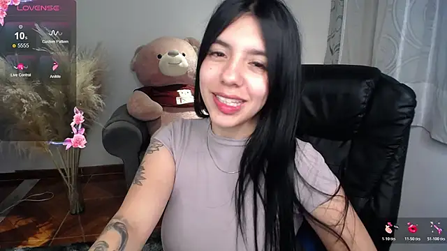 Snapshot of Alin_Aly chatting on February 17, 3:59 am Alin Aly online show from February 17, 3:59 am