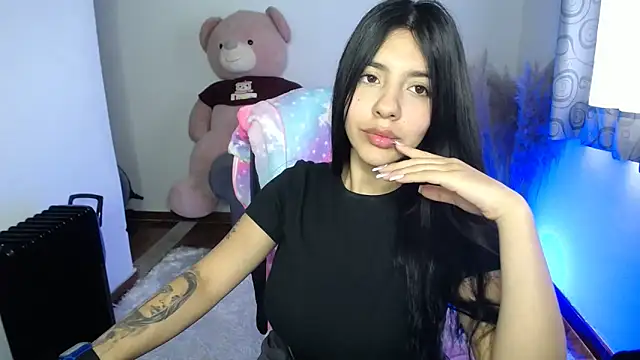 Snapshot of Alin_Aly chatting on November 18, 3:04 pm Alin Aly online show from November 18, 3:04 pm