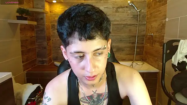 Ethan lennox online show from February 27, 9:03 pm