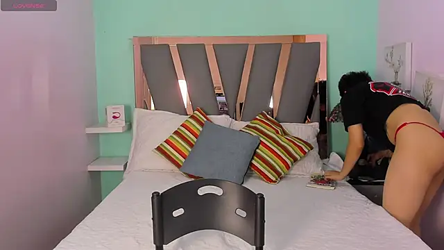 Snapshot of Ethan_lennox chatting on November 27, 9:04 pm Ethan lennox online show from November 27, 9:04 pm