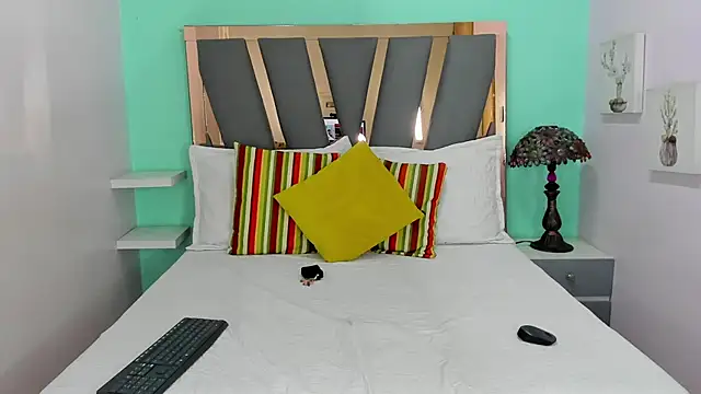 Ethan lennox online show from December 22, 8:09 pm