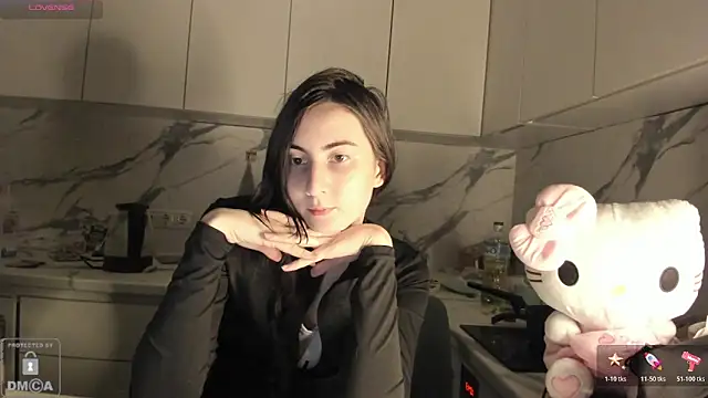 Ayesha Thebestt online show from February 5, 5:42 pm