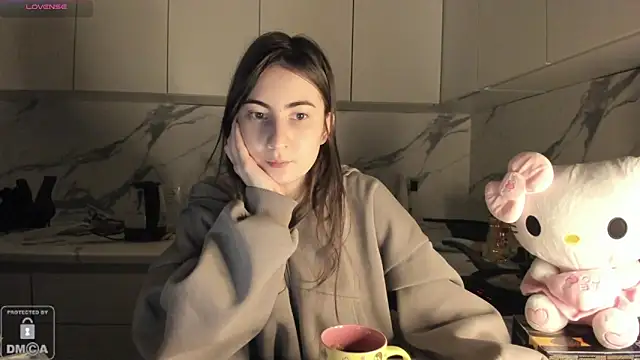 Ayesha Thebestt online show from February 10, 6:29 pm