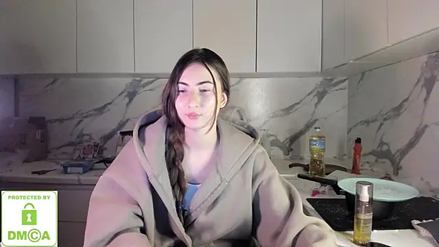 Snapshot of Ayesha_Thebestt chatting on January 7, 4:34 pm Ayesha Thebestt online show from January 7, 4:34 pm