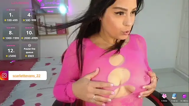 Scarlett Evanz online show from June 22, 11:35 pm