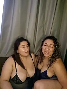 kitty 84 online show from May 17, 2:06 pm
