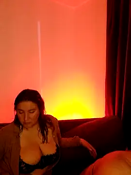 kitty 84 online show from December 18, 3:22 am