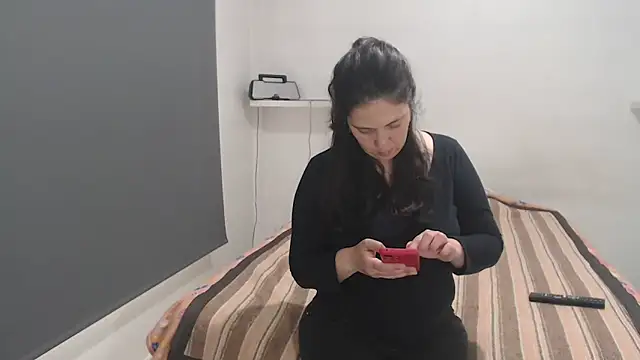 Snapshot of lulitasexy chatting on October 13, 12:18 pm lulitasexy online show from October 13, 12:18 pm