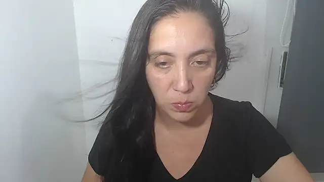 Snapshot of lulitasexy chatting on February 9, 12:28 am lulitasexy online show from February 9, 12:28 am