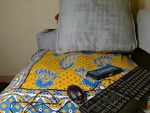 lavishh linds online show from March 17, 9:01 am