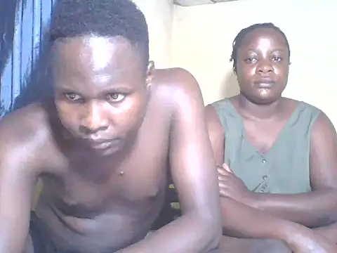 Dark Queenchocolate online show from April 18, 9:26 pm