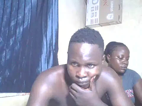 Dark Queenchocolate online show from April 9, 9:32 pm