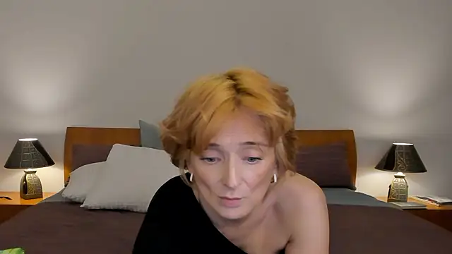 SimonaDeBeauvoir online show from February 20, 2:08 pm