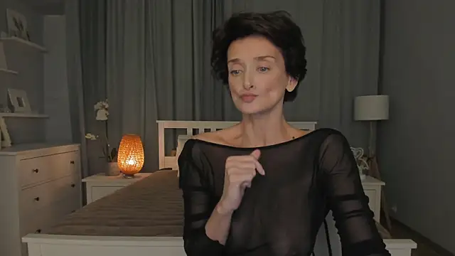 SimonaDeBeauvoir online show from March 8, 2:30 pm