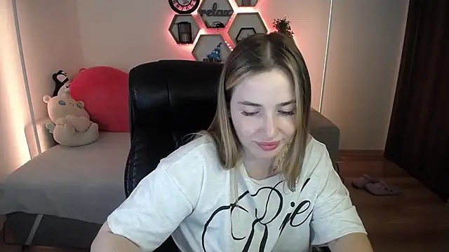 SabrinViolet online show from July 14, 10:21 am