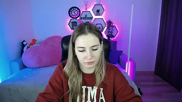 SabrinViolet online show from February 18, 9:17 am