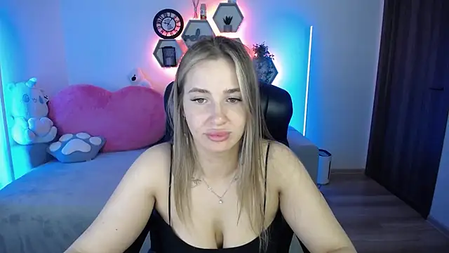 SabrinViolet online show from May 31, 8:09 am