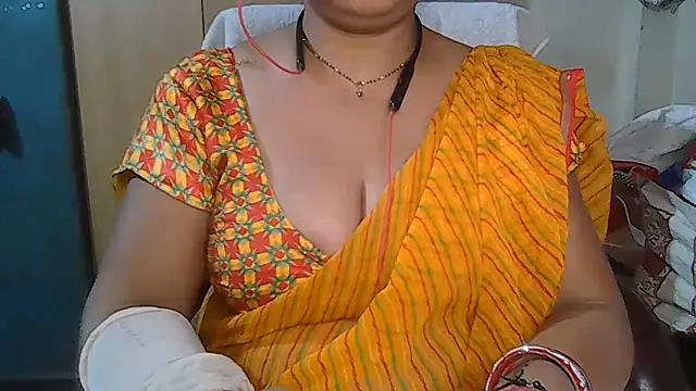 Cute Ruhi99 online show from April 23, 7:15 am