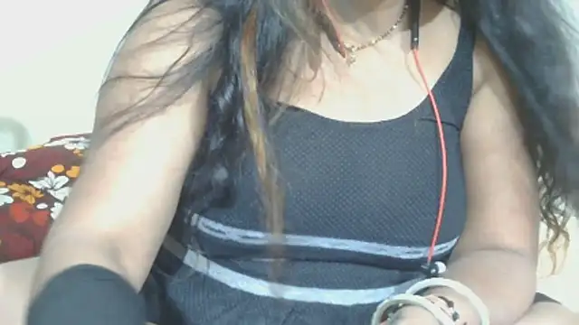 Cute Ruhi99 online show from March 18, 6:27 am