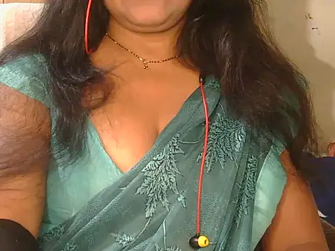 Cute Ruhi99 online show from December 15, 6:52 am