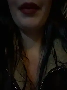 gizemseks online show from November 1, 9:30 pm