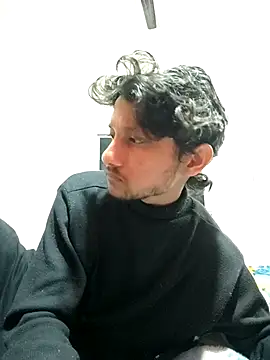 Snapshot of Indiandaddy11 chatting on February 23, 7:07 pm Indiandaddy11 online show from February 23, 7:07 pm