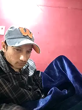 Snapshot of Indiandaddy11 chatting on February 10, 5:41 pm Indiandaddy11 online show from February 10, 5:41 pm